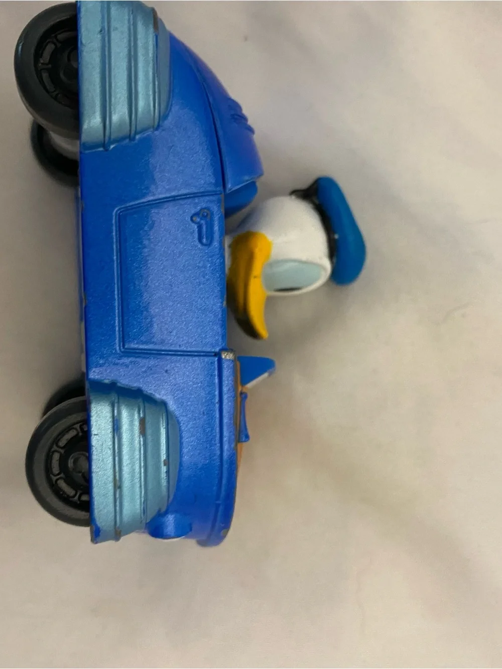 Donald Duck Cabin Cruiser Disney Mickey and the Roadster Racers Mattel 2016